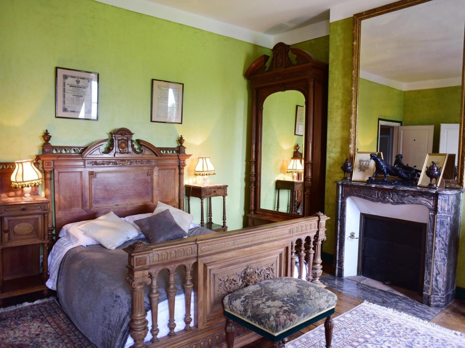 Chateau De Saint-Antoine Bonnac-la-Cote Ruang foto